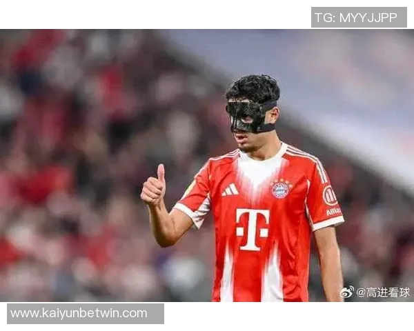 法尔克透露拜仁续约于帕梅卡诺签字费不会达到戴维斯水平 法尔克透露拜仁续约于帕梅卡诺签字费不会达到戴维斯水平