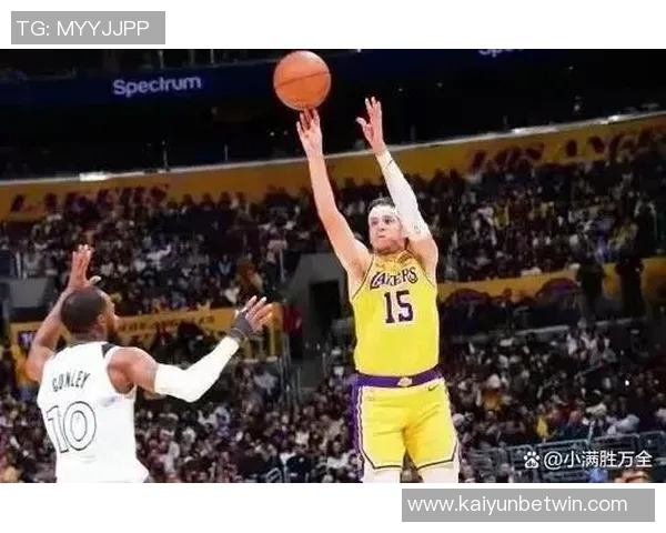 小里弗斯直言比尔表现不佳小卡缺阵是快船衰退的主因 小里弗斯直言比尔表现不佳小卡缺阵是快船衰退的主因