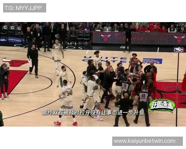 路威直言字母哥在垃圾时间扣篮只关注有利规则引发争议 路威直言字母哥在垃圾时间扣篮只关注有利规则引发争议